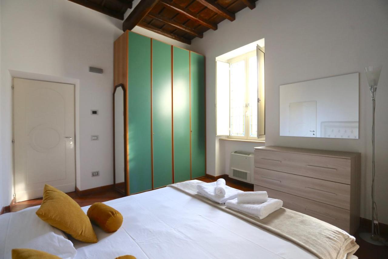 Benedetta 22 - Trastevere * Rom
